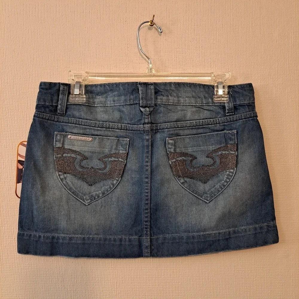 Jordache falcon crest